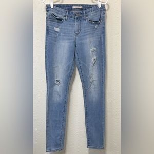 Levi’s 711 skinny denim jeans light wash blue size 28x30